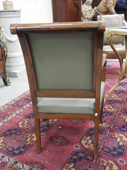 Pair of mahogany armchairs, inverted backrest,...