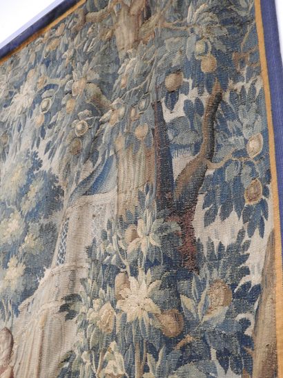 AUBUSSON : Tapisserie en laine à décor d'une...