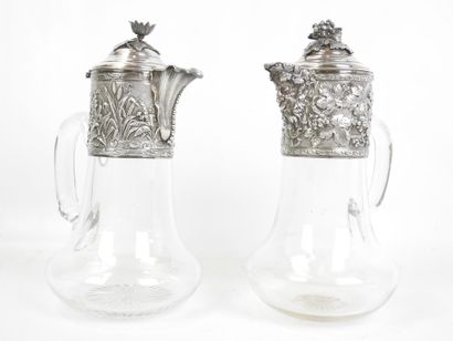 Robert LINZELER - Paris : Two crystal pitchers...