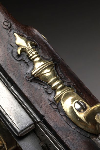PISTOLET for senior officer of the Royal...