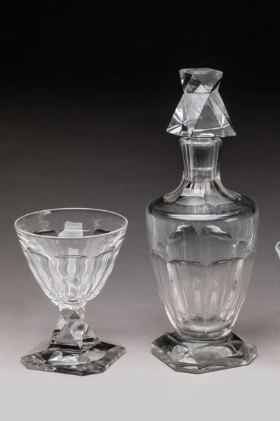 BACCARAT: Rare 44-piece La Tour Maubourg...