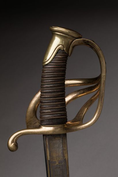 SABRE d'officier de la gendarmerie royale...