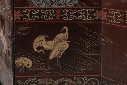 CHINA: Eight-leaf Coromandel lacquer screen...