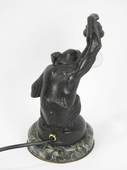 Max LE VERRIER (1891-1973) : Lampe veilleuse...