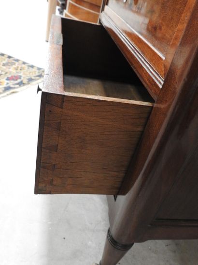 Mahogany and mahogany veneer BARBIERE, opening...
