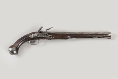PISTOLET de Garde-du-corps du Roi type 1743-1745....