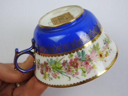 SEVRES: Four porcelain tea cups and saucers...