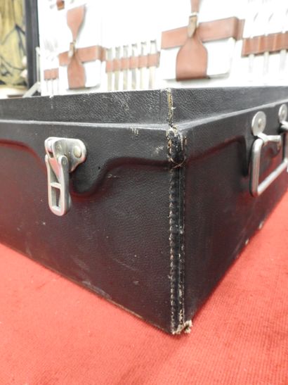 PICNIC SET by CORACLE, for HARRODS in London:...