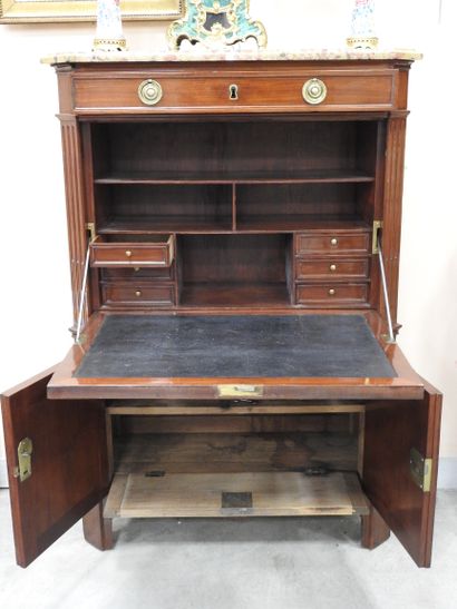 Straight mahogany SECRETARY opening to a...