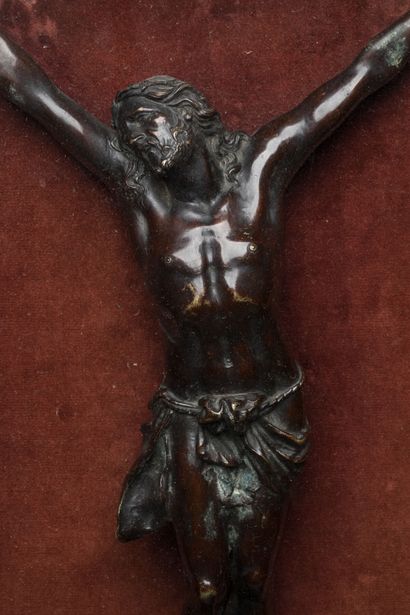 FIGURE en bronze représentant le Christ
Italie,...