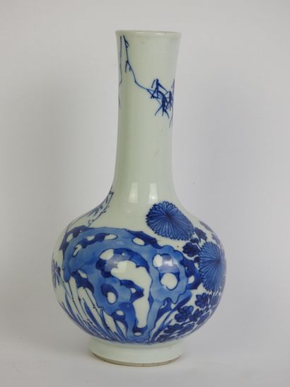 CHINE - Epoque KANGXI (1662 - 1722)
Vase...