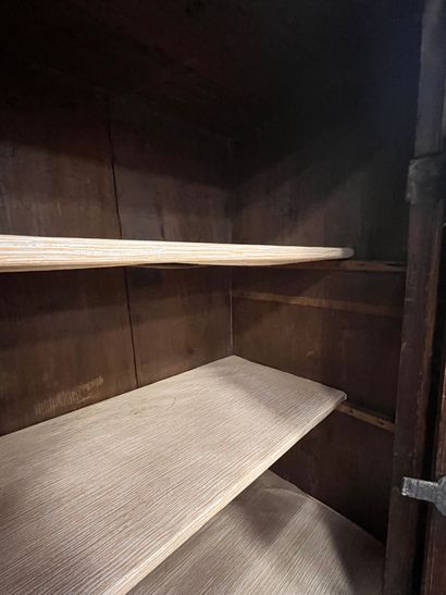 Importante ARMOIRE en bois naturel, bois...