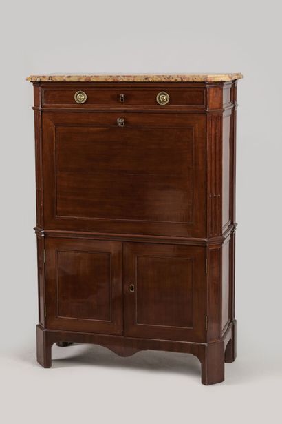 Straight mahogany SECRETARY opening to a...