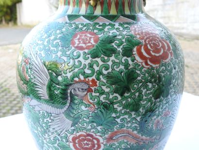 CHINE - Epoque KANGXI (1662-1722) 
Potiche...
