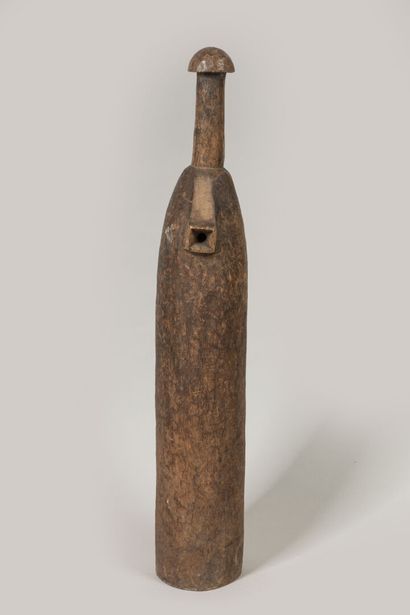 SENOUFO, Côte d'Ivoire.
Bois, patine d'usage.
Trompe...