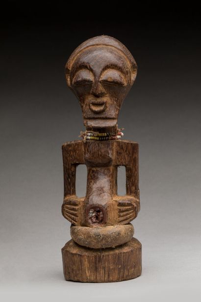 SONGYE, République Démocratique du Congo.
Bois,...