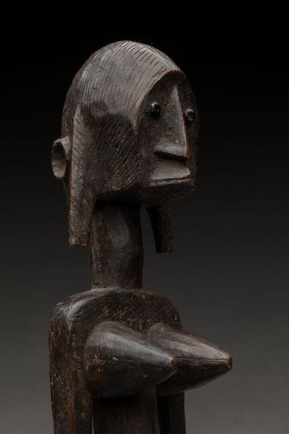 BAMANA, Mali
Bosi dur, patine brun-foncé.
Statue...