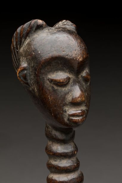 BAOULE ou ABRON, Cote d'Ivoire.
Bois dur,...