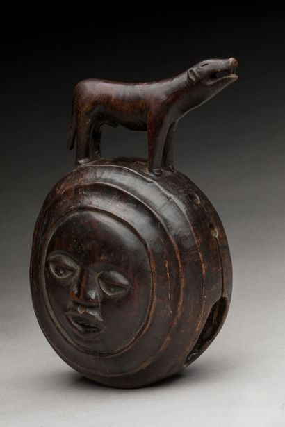 BAKONGO (, République Démocratique du Congo.
Bois,...