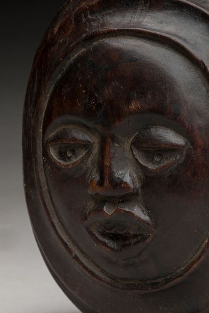 BAKONGO (, République Démocratique du Congo.
Bois,...