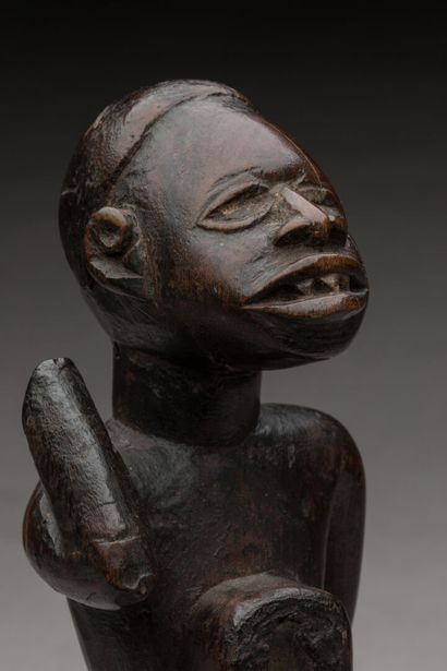 KONGO, République Démocratique du Congo.
Bois,...