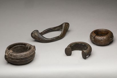 COTE D'IVOIRE/BURKINA FASO.
Bronze et autre...