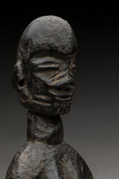 GURUNSI/GOUROUNSI, Burkina Faso.
Bois dur,...