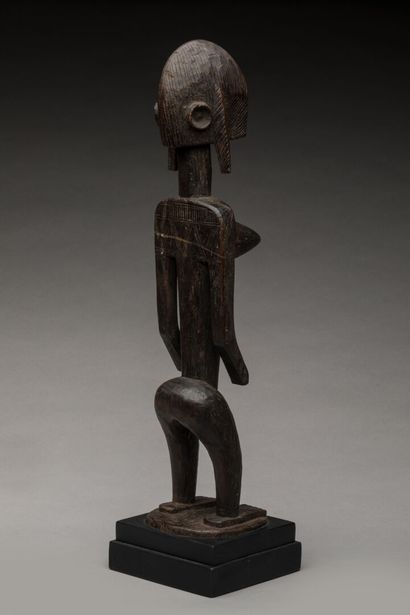 BAMANA, Mali
Bosi dur, patine brun-foncé.
Statue...