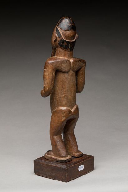 BWENDE, République Démocratique du Congo.
Bois,...