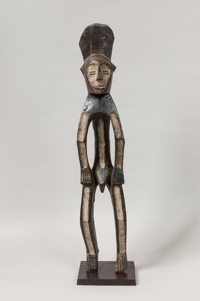MBOLE, République Démocratique du Congo.
Bois,...