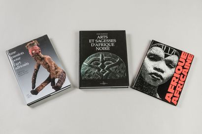 AFRIQUE
Réunion de 3 volumes comprenant :
-...