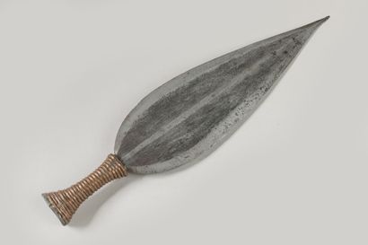Epée courte, LOBALA- MONDZOMBO, République...