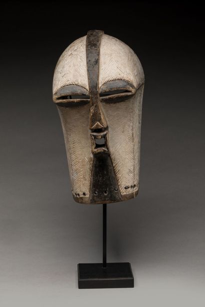 LUBA, République Démocratique du Congo.
Bois,...