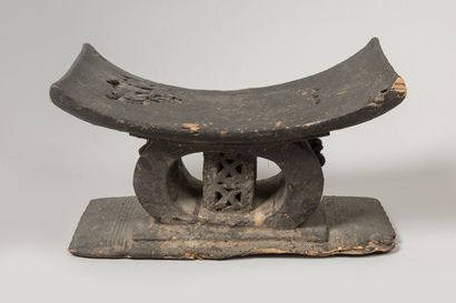 Tabouret monoxyle de dignitaire, ASHANTI,...