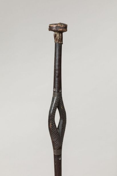 Canne de chef à motif à losange et le pommeau...