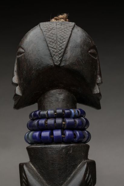 SONGYE, République Démocratique du Congo.
Bois,...