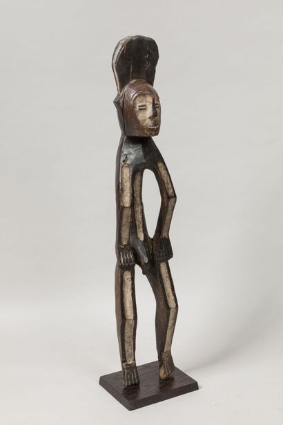 MBOLE, République Démocratique du Congo.
Bois,...
