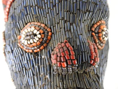 BAMILEKE, Cameroun.
Sculpture cérémonielle...