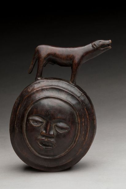 BAKONGO (, République Démocratique du Congo.
Bois,...