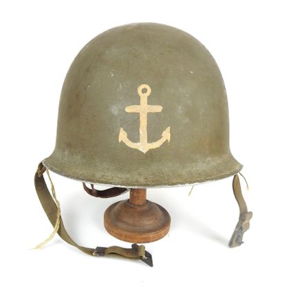 COIFFURES. Casque et sous-casque modèle 1951...