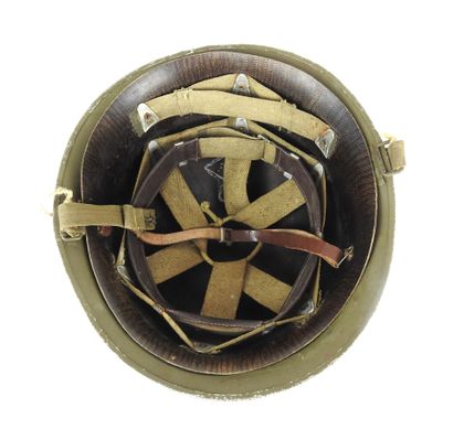 COIFFURES. Casque et sous-casque modèle 1951...