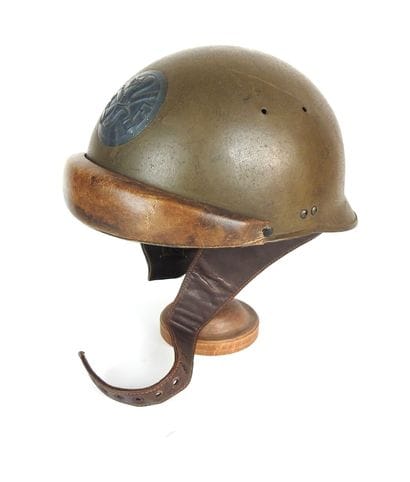 COIFFURES. Casque des troupes blindées modèle...