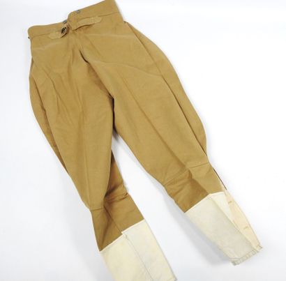 UNIFORMES. Pantalon-culotte modèle 1915 en...