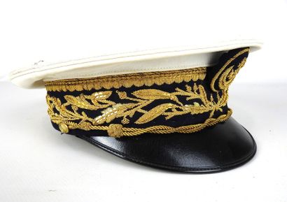 COIFFURES. Casquette d'administrateur colonial...