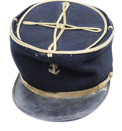 COIFFURES. Képi polo de sous-lieutenant d'infanterie...