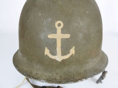 COIFFURES. Casque et sous-casque modèle 1951...