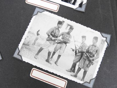 ALBUM-PHOTOS. Album personnel d'un zouave...