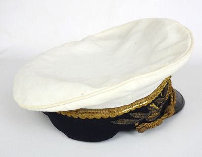 COIFFURES. Casquette d'administrateur colonial...