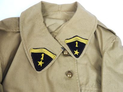 UNIFORMES. Tenue de Spahis marocain constituée...