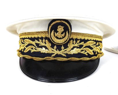 COIFFURES. Casquette d'administrateur colonial...